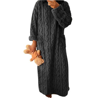 Kuscheliges Pulloverkleid aus Kabelstrick für Frauen