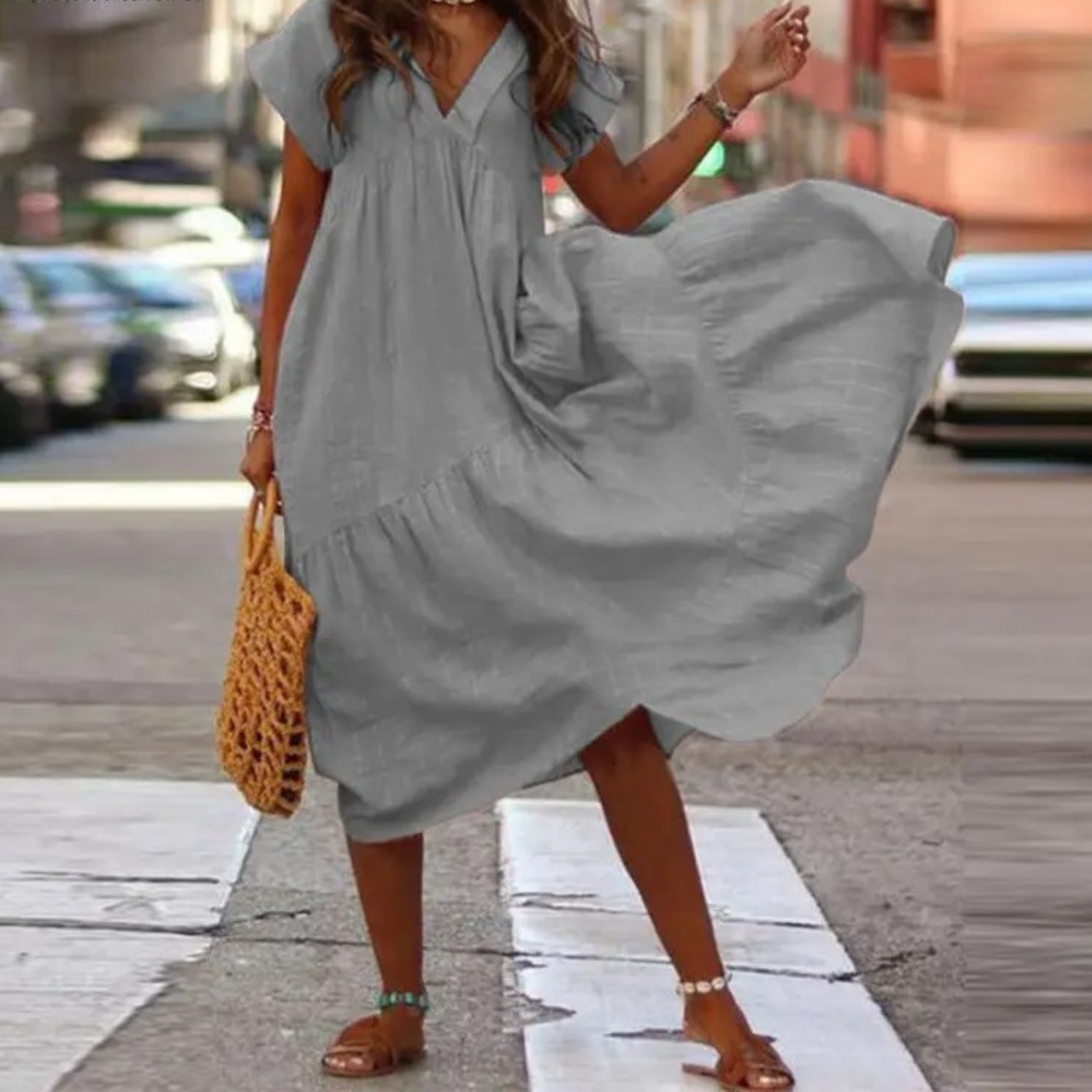Elegantes Maxi-Blusenkleid mit V-Ausschnitt und Rüschen