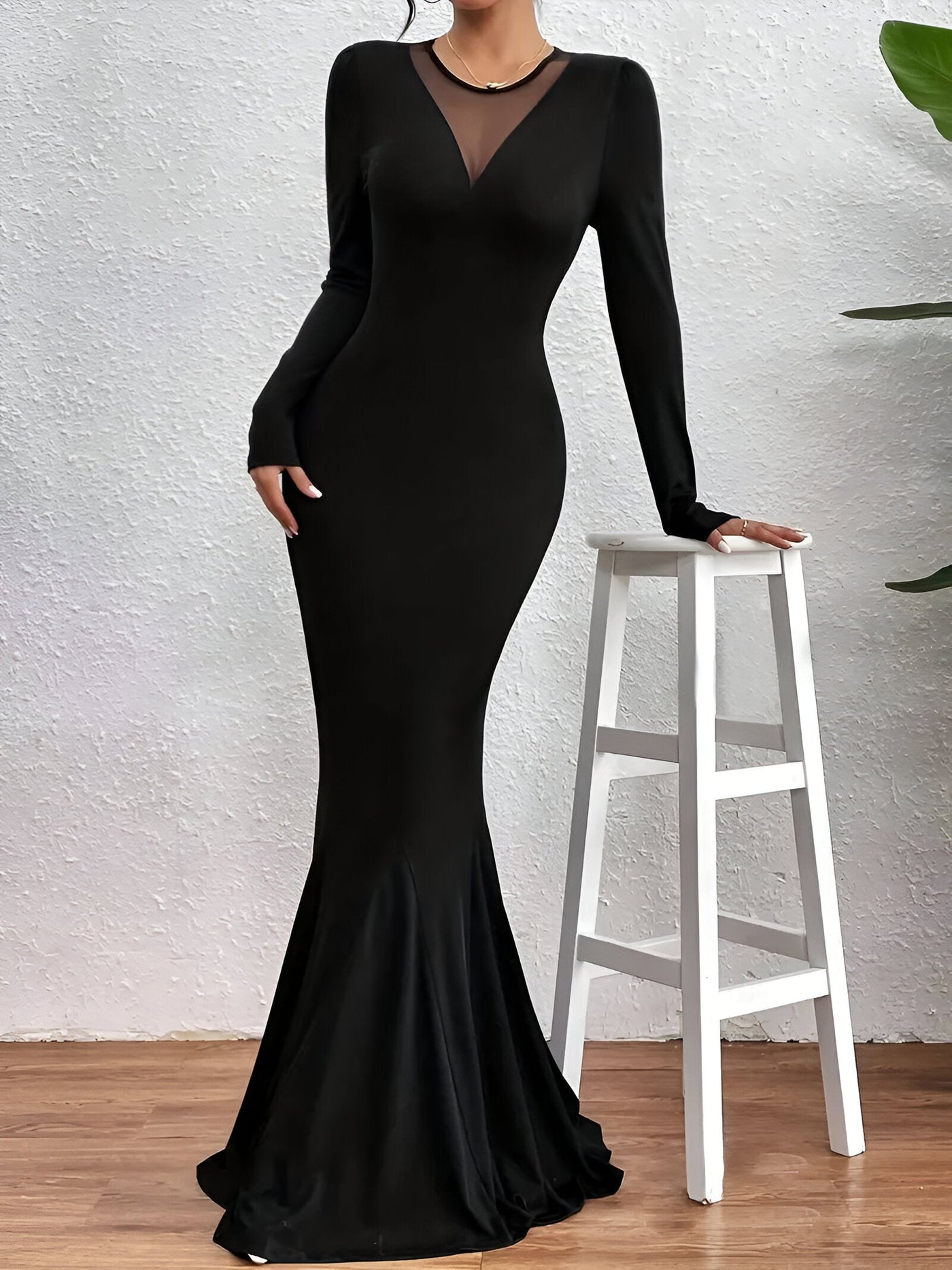 Elegantes Kleid Mit Langen Ärmeln Für Frauen