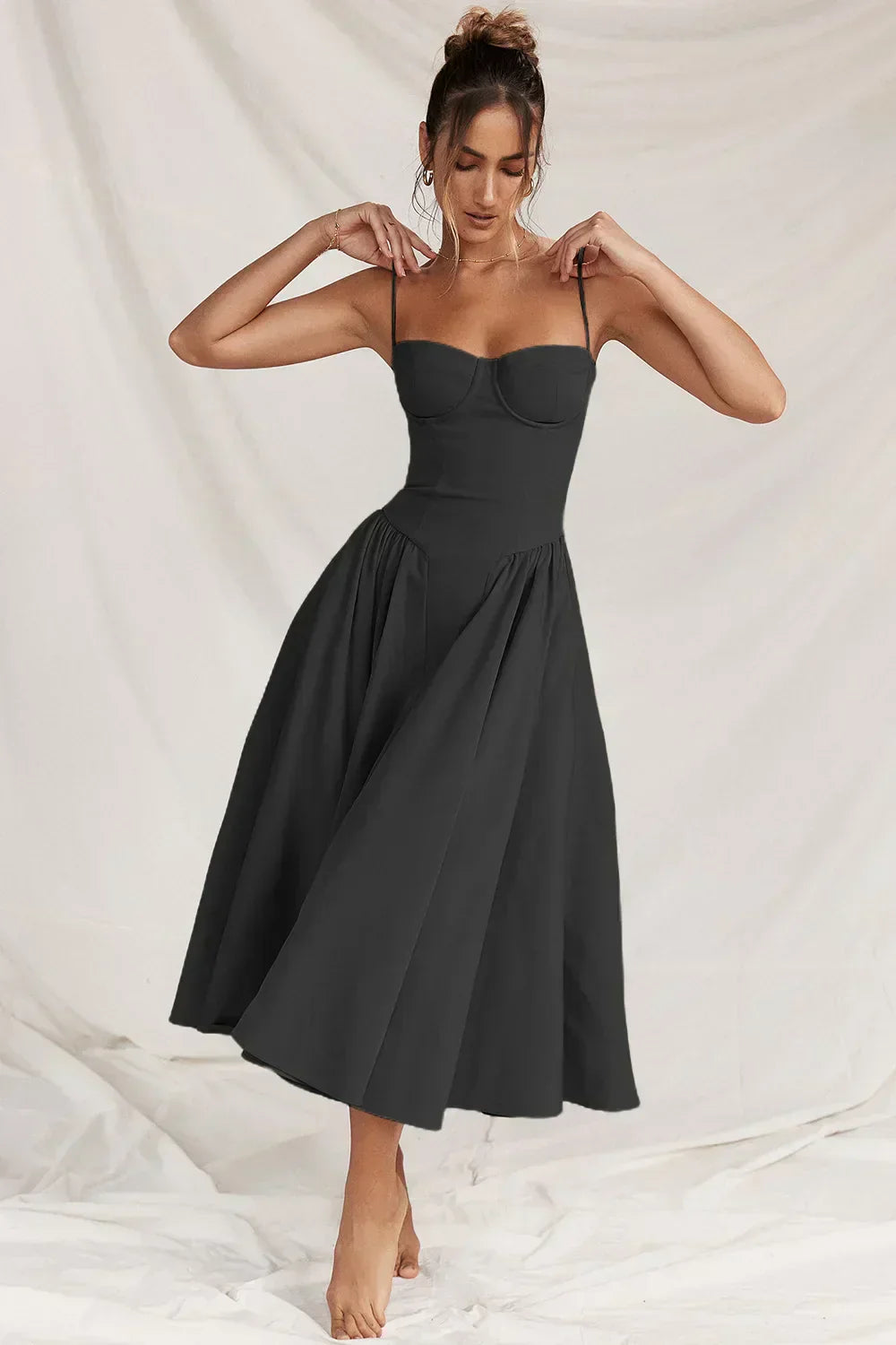 Vintage Sommerkleid für Damen – Elegant mit Spaghettiträgern