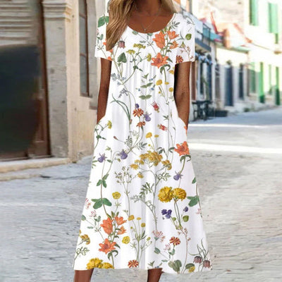 Schönes Blumen-Maxikleid für den Sommer
