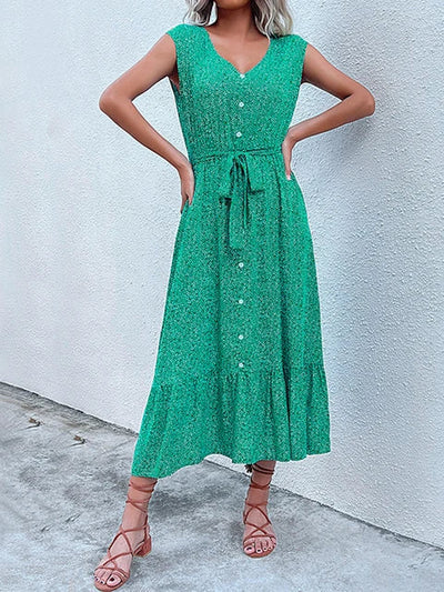 Elegantes Kleid Mit Schmeichelhafter Silhouette Für Frauen