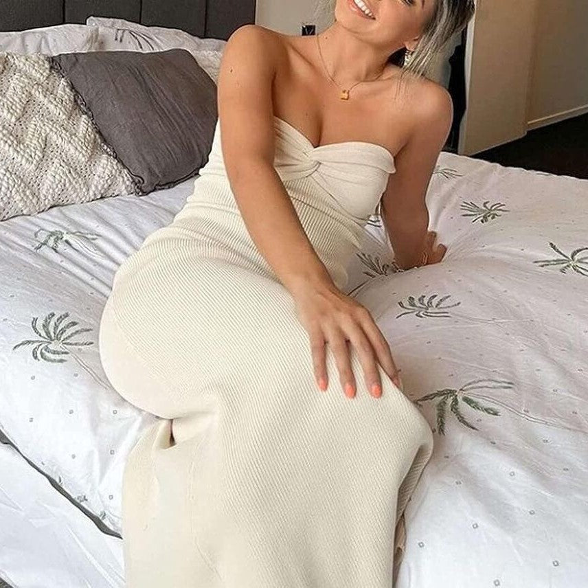 Elegantes Rippstrick-Maxikleid mit Herzausschnitt